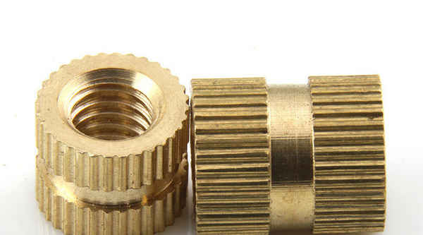 定制注塑铜螺母 双通铜花母 压铸 滚花螺母 嵌入式铜预埋件